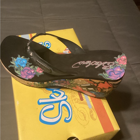 Skechers Sandals - Picture 3 of 5